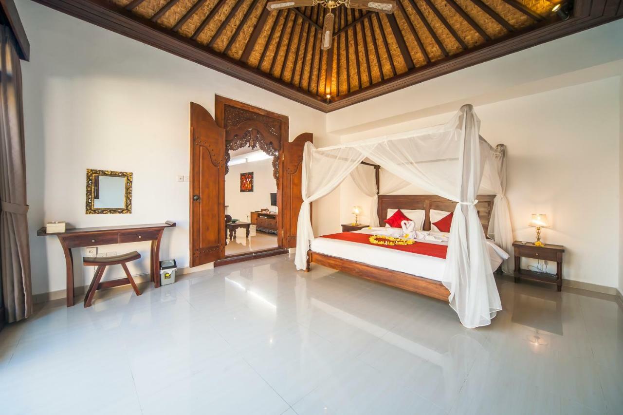 Turiya Villa Sanur Esterno foto
