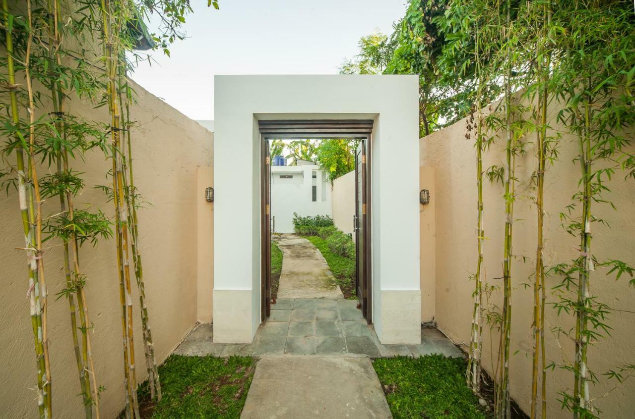 Turiya Villa Sanur Esterno foto