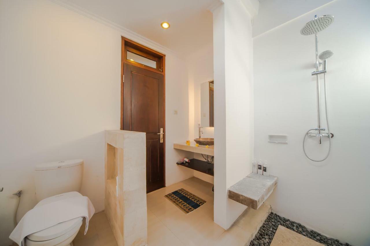 Turiya Villa Sanur Esterno foto